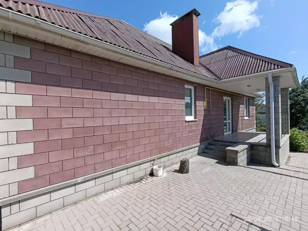 Дом в Белгородская область, Строитель Яковлевский городской округ,  ... - Фото 1