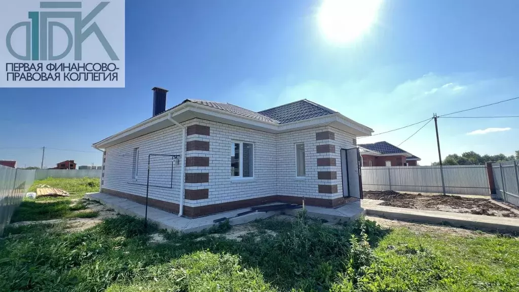 Дом в Нижегородская область, Арзамас городской округ, с. Красное ул. ... - Фото 0