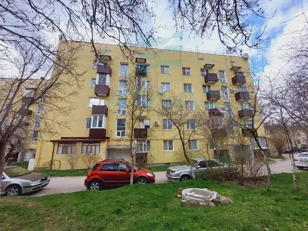 3-к кв. Крым, Симферопольский район, с. Чистенькое ул. Советская, 108 ... - Фото 1