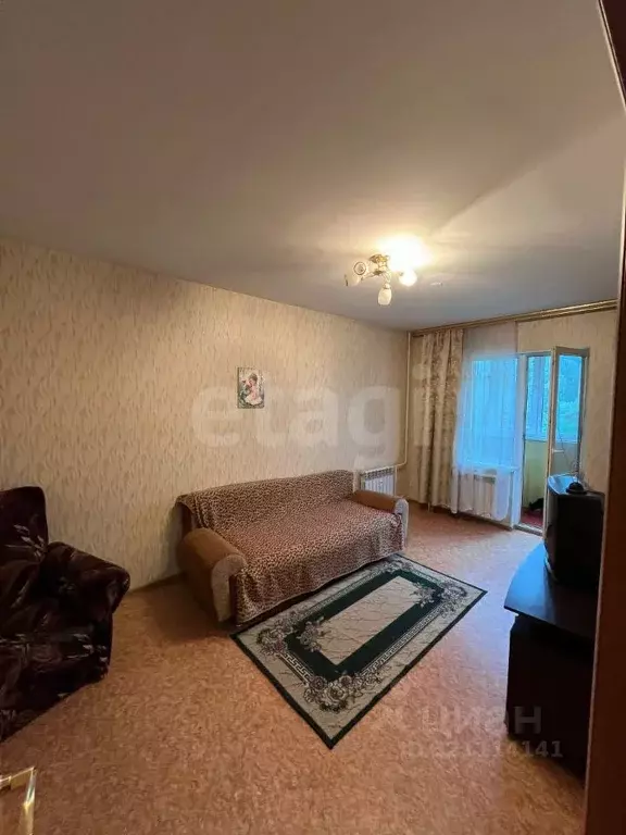 3-к кв. Сахалинская область, Смирных пгт ул. 8 Марта, 45А (63.1 м) - Фото 1