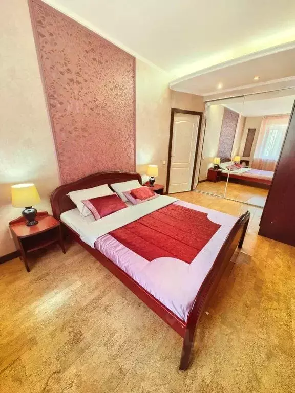 2-к кв. Ханты-Мансийский АО, Сургут просп. Ленина, 34 (60.0 м) - Фото 0