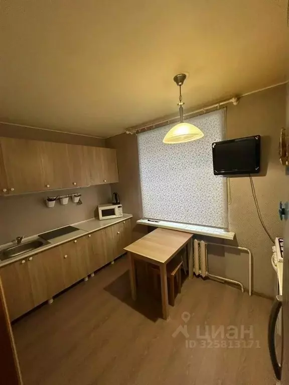 2-к кв. Ленинградская область, Кириши просп. Героев, 3 (50.0 м) - Фото 1