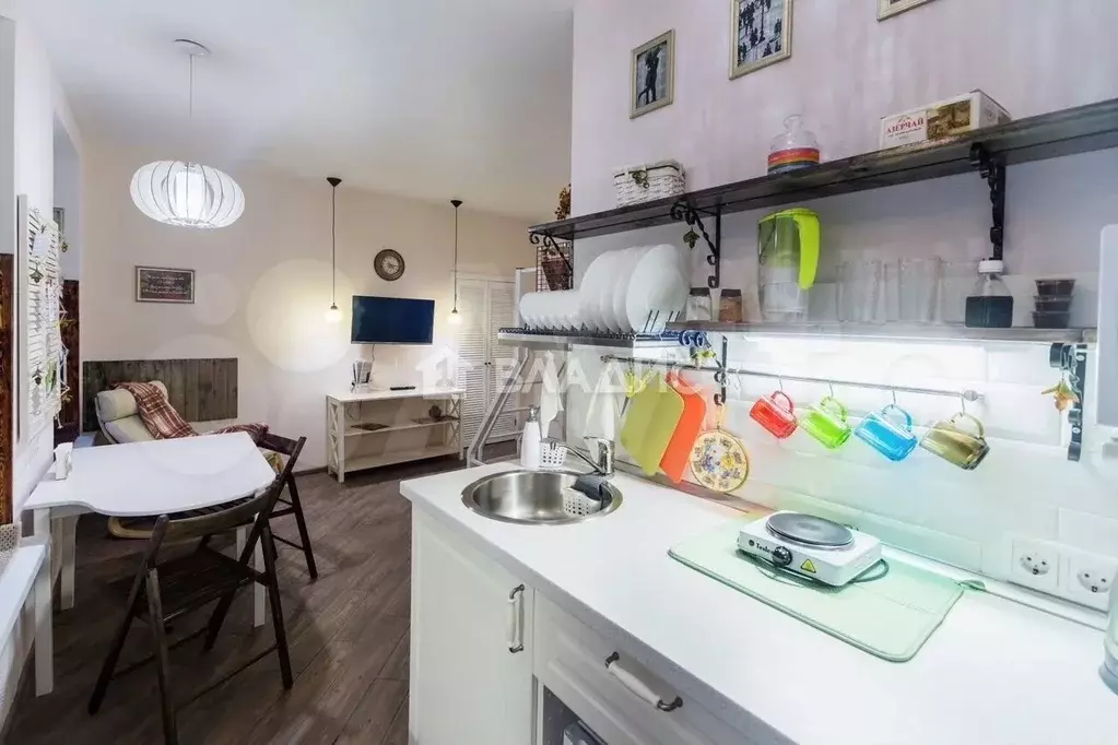 1-к. квартира, 42,6 м, 1/6 эт. - Фото 0