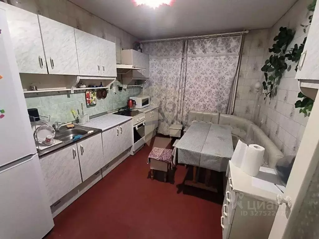 4-к кв. Белгородская область, Старый Оскол Дубрава мкр, 1 кв-л, 22 ... - Фото 1