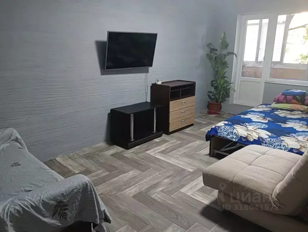 2-к кв. Крым, Керчь ул. Марата, 1 (45.0 м) - Фото 0