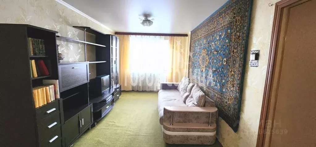 3-к кв. Омская область, Омск Солнечный мкр, ул. Комкова, 7Б (58.5 м) - Фото 0