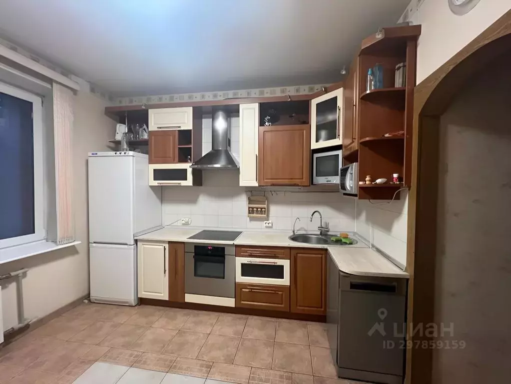 2-к кв. Санкт-Петербург Сиреневый бул., 23к2 (72.0 м) - Фото 0