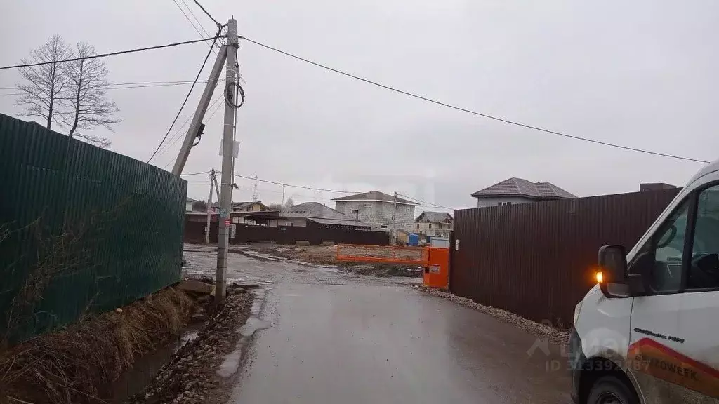 Участок в Московская область, Ленинский городской округ, с. Остров ул. ... - Фото 0