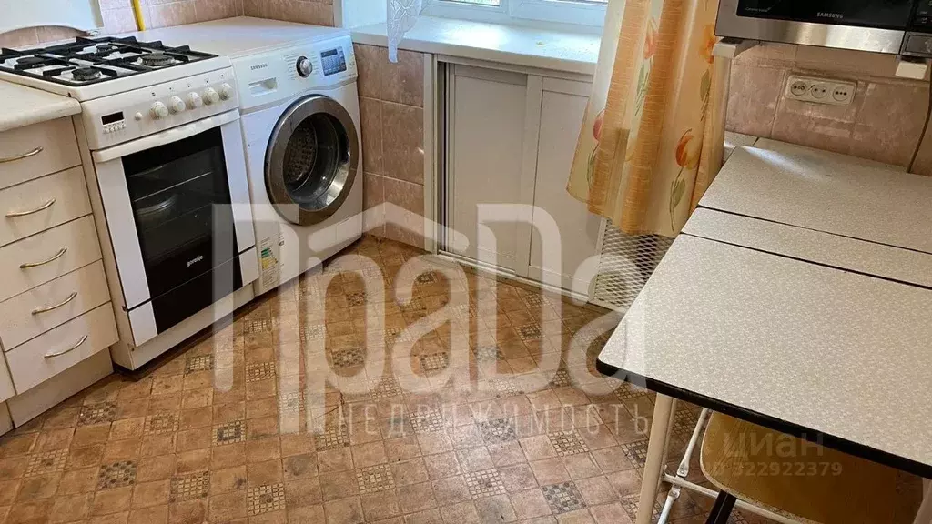 3-к кв. Красноярский край, Красноярск ул. Крупской, 1 (61.9 м) - Фото 1