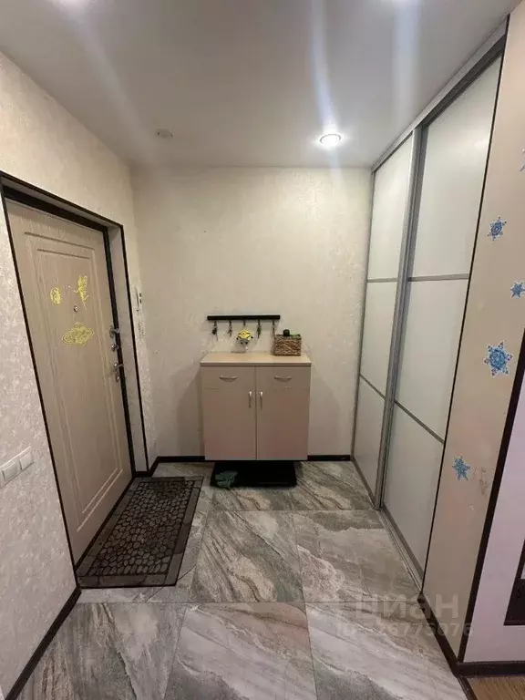 3-к кв. Волгоградская область, Волгоград ул. Елисеева, 15А (64.6 м) - Фото 2