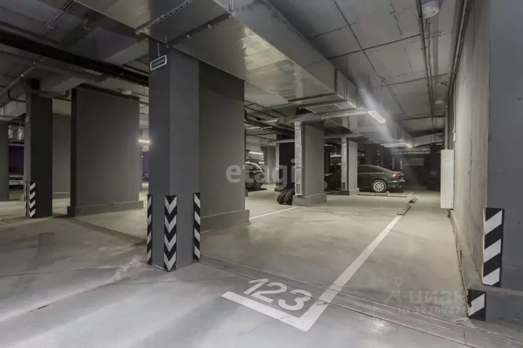 Гараж в Тюменская область, Тюмень ул. 50 лет Октября, 4 (31 м) - Фото 1