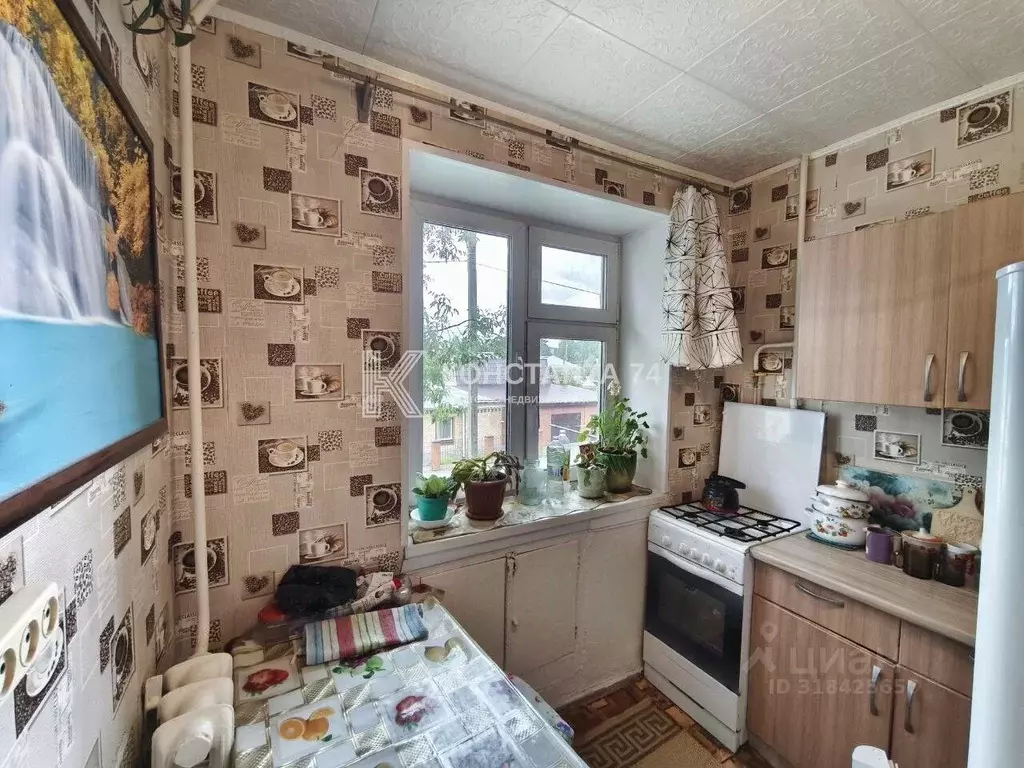 1-к кв. Челябинская область, Челябинск Белорецкая ул., 60 (30.2 м) - Фото 0