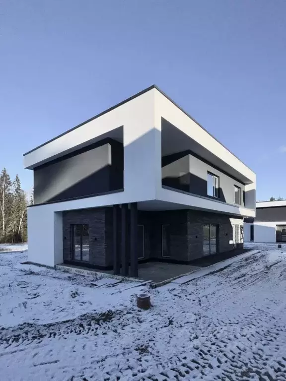 Дом в Ленинградская область, Всеволожский район, Бугровское городское ... - Фото 1