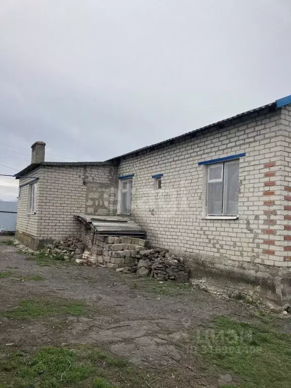 Дом в Белгородская область, Алексеевский муниципальный округ, с. ... - Фото 1