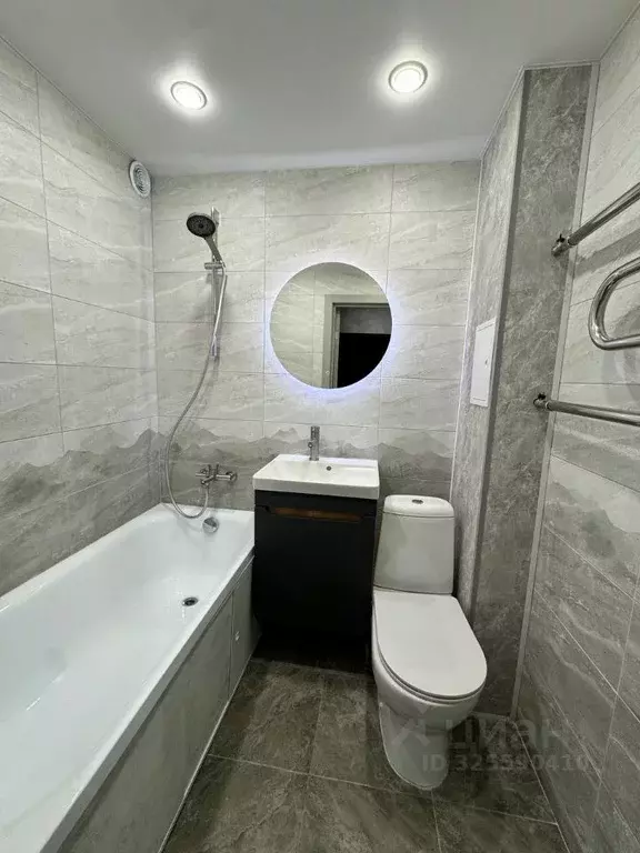 1-к кв. Самарская область, Тольятти Офицерская ул., 7 (34.0 м) - Фото 1