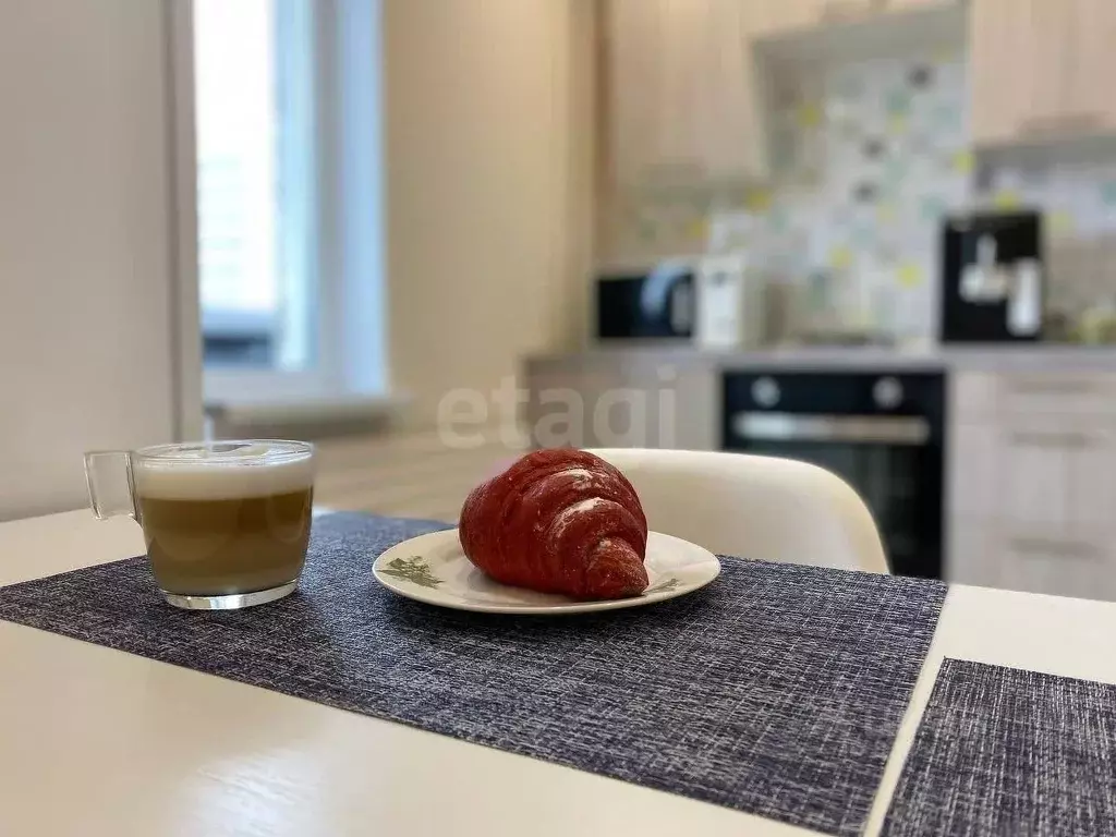 2-к кв. Вологодская область, Череповец Советский просп., 61 (43.8 м) - Фото 1