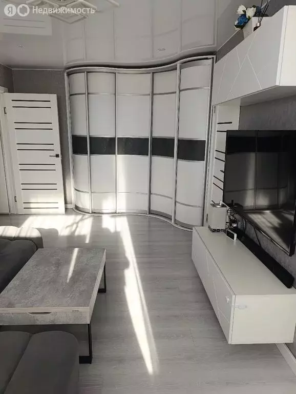 4-комнатная квартира: Архангельск, улица Кирпичного завода, 26 (61.4 ... - Фото 1