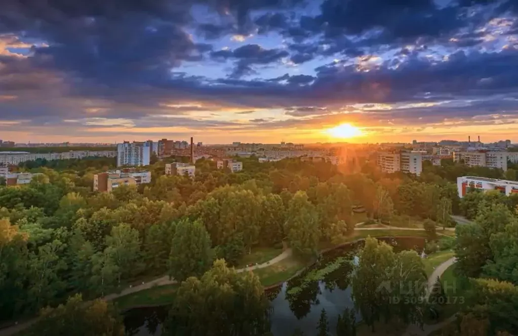 3-к кв. Санкт-Петербург аллея Академика Лихачева, 7 (170.0 м) - Фото 0