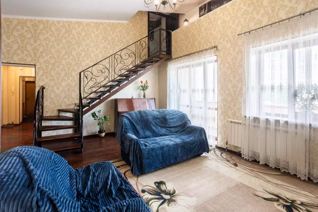 4-к кв. Башкортостан, Уфа Баязита Бикбая ул., 36/1 (102.7 м) - Фото 1