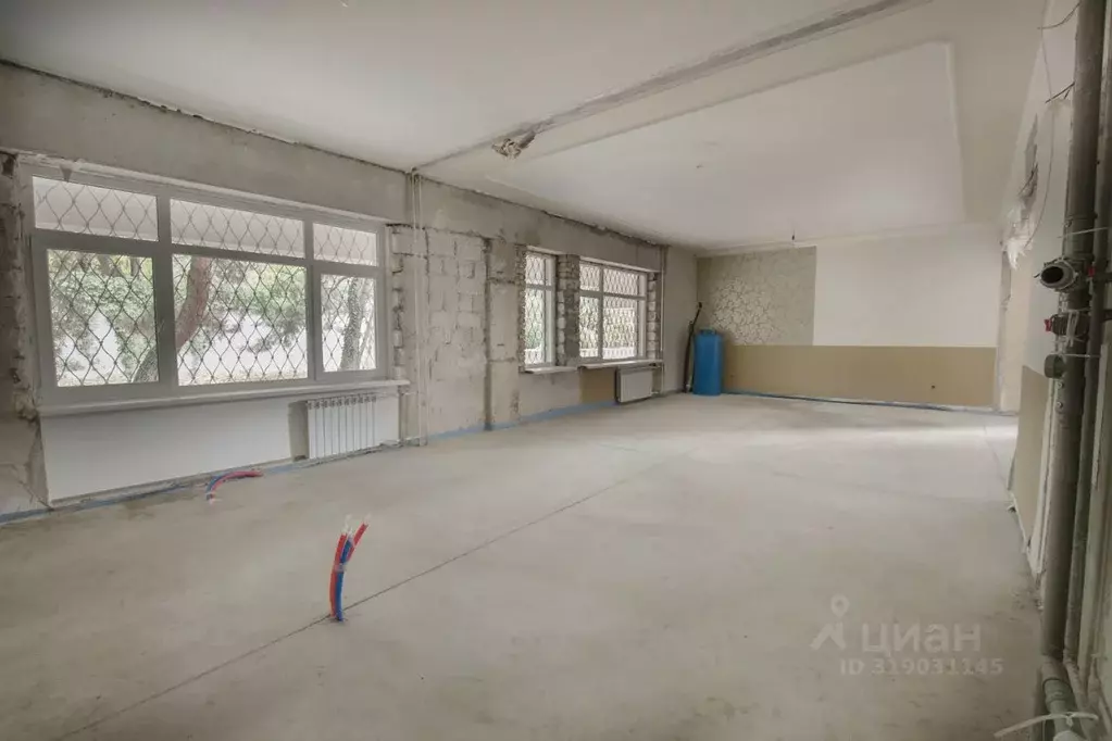 5-к кв. Крым, Симферополь ул. Беспалова, 47В (195.3 м) - Фото 0