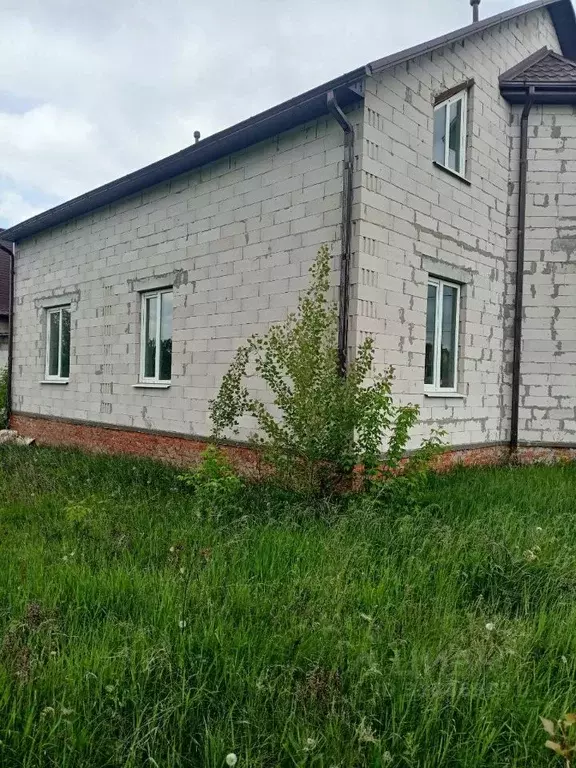 Дом в Белгородская область, Белгородский район, Разумное рп ул. ... - Фото 1