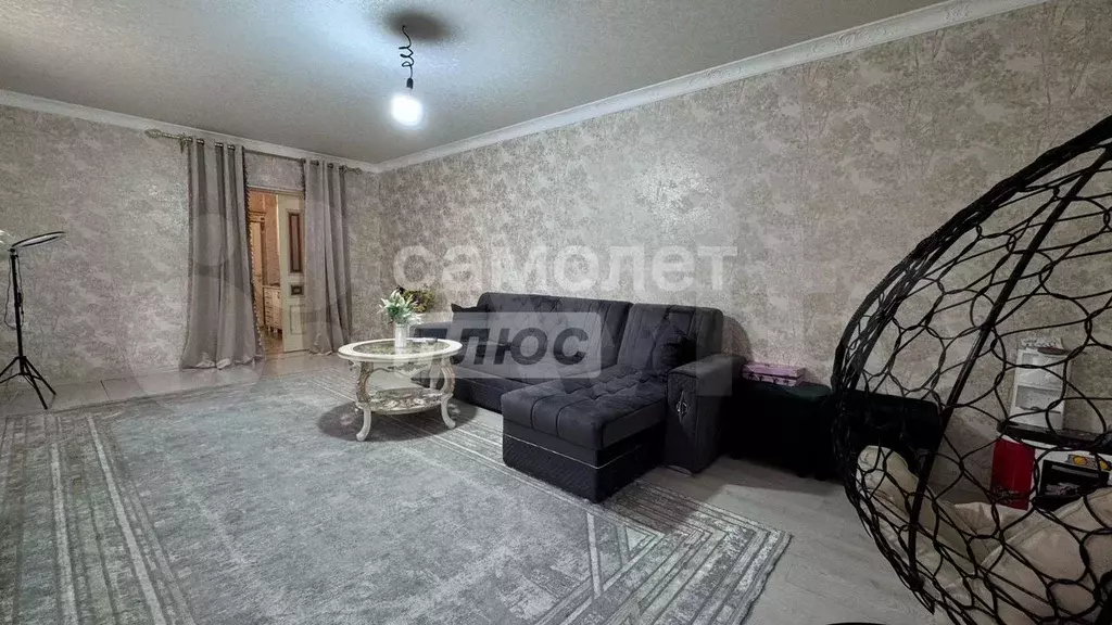 Дом 400 м на участке 5 сот. - Фото 1