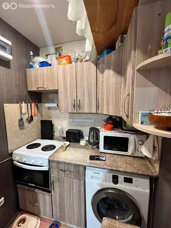 1-комнатная квартира: Балаково, улица Комарова, 134А (18 м) - Фото 1