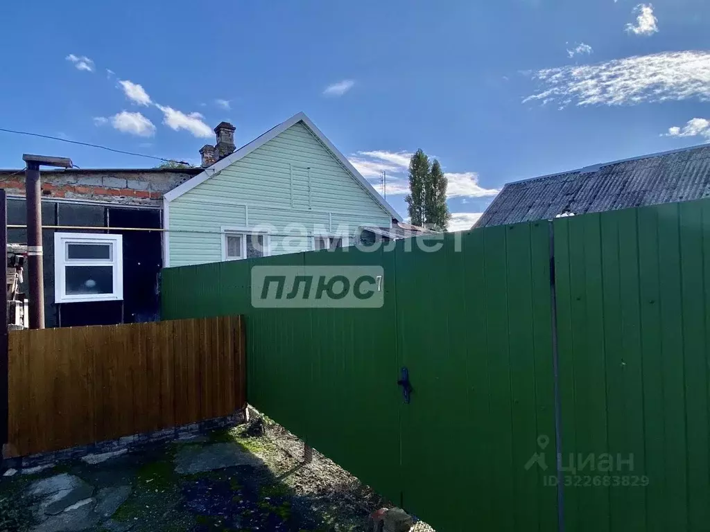 Дом в Краснодарский край, Приморско-Ахтарск ул. Братьев Кошевых, 36 ... - Фото 2