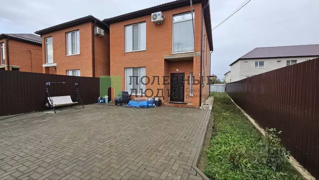 Дом в Адыгея, Тахтамукайский район, Старобжегокайское с/пос, Новая ... - Фото 0