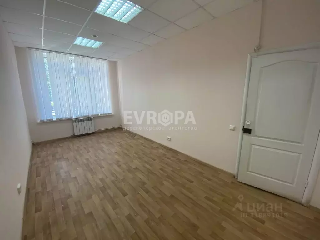 Офис в Ульяновская область, Ульяновск просп. Академика Филатова, 11 ... - Фото 0