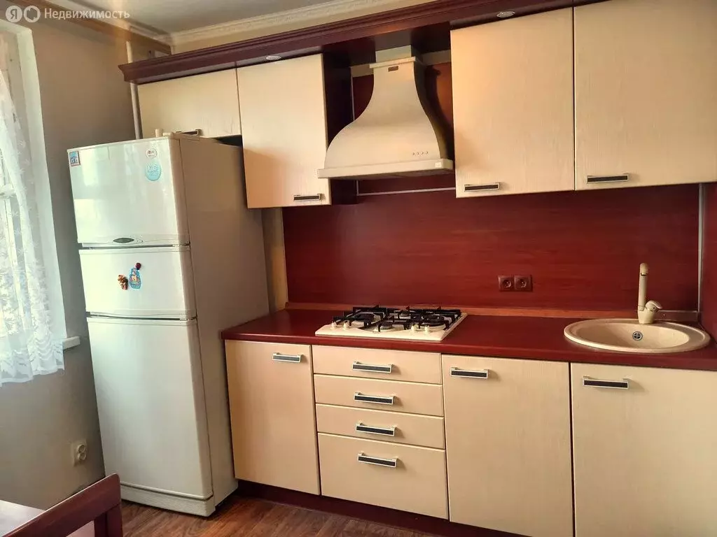 2-комнатная квартира: Сыктывкар, проспект Бумажников, 3 (51.3 м) - Фото 1