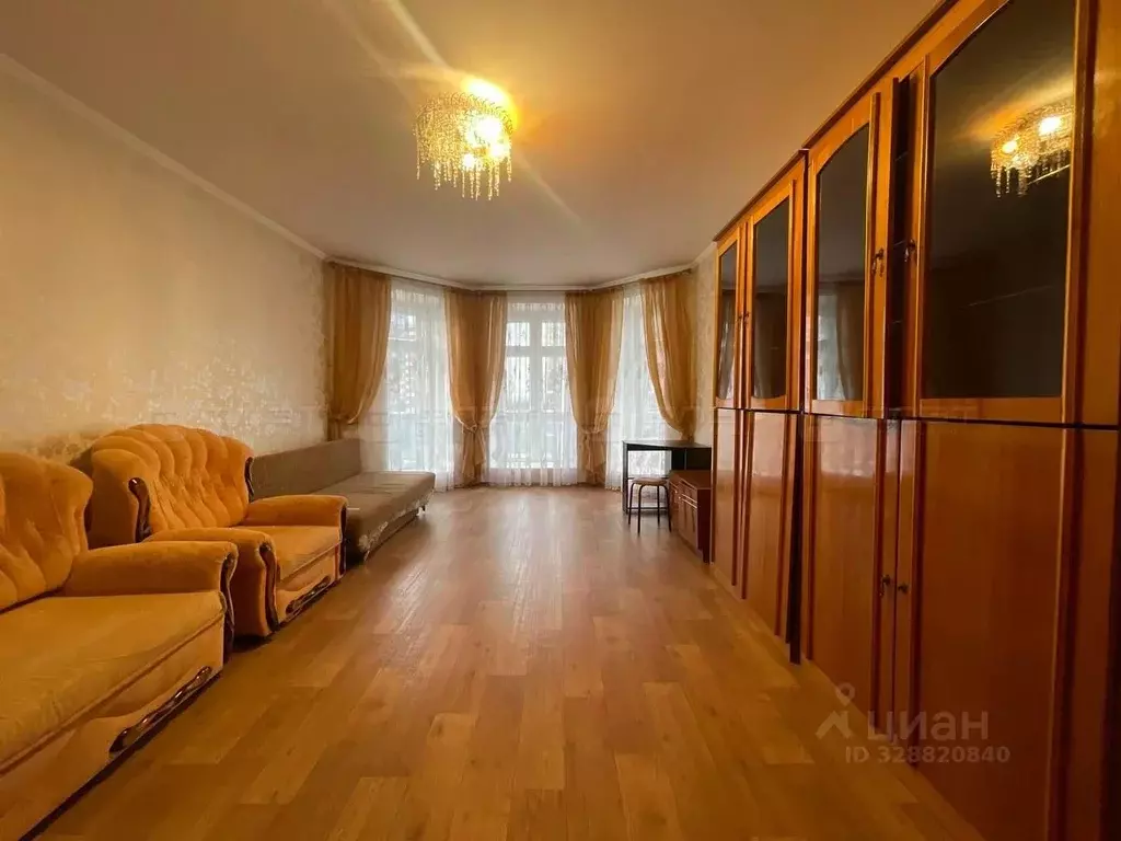 2-к кв. Татарстан, Казань ул. Баки Урманче, 8 (76.0 м) - Фото 1