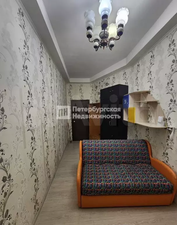 Комната 11,4 м в 3-к., 6/6 эт. - Фото 0
