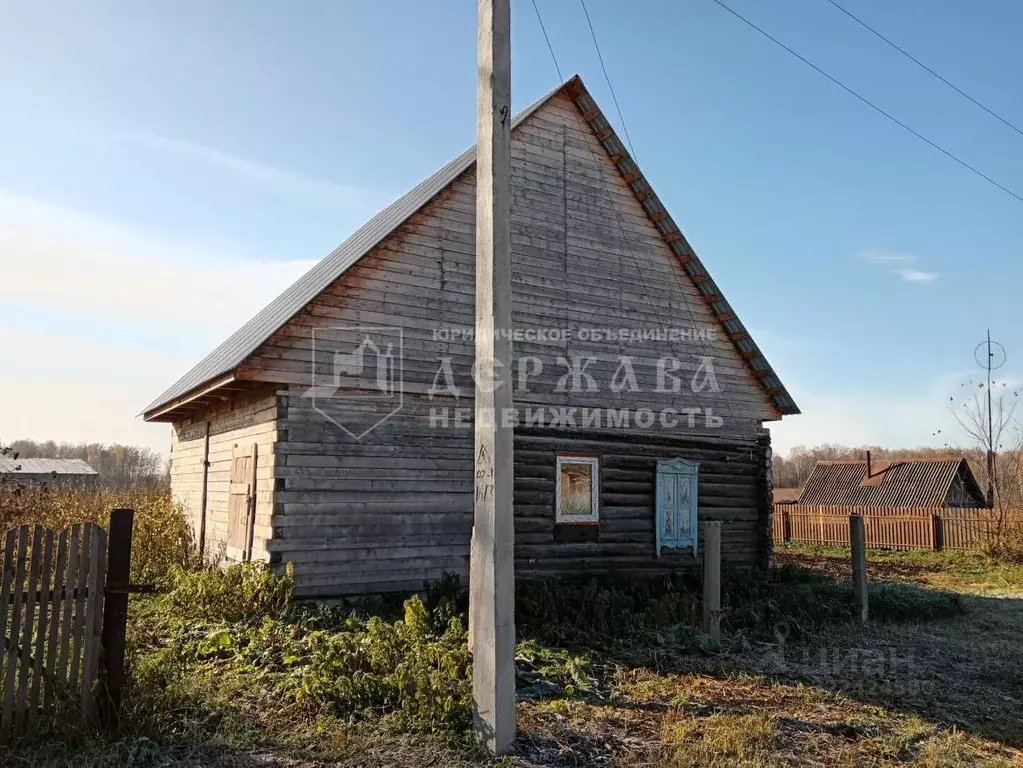 Дом в Кемеровская область, Топкинский муниципальный округ, д. Малый ... - Фото 0