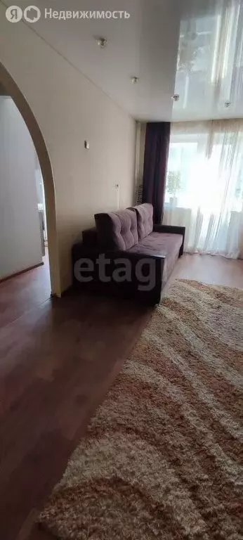 2-комнатная квартира: Златоуст, проспект имени Ю.А. Гагарина, 8-я ... - Фото 2