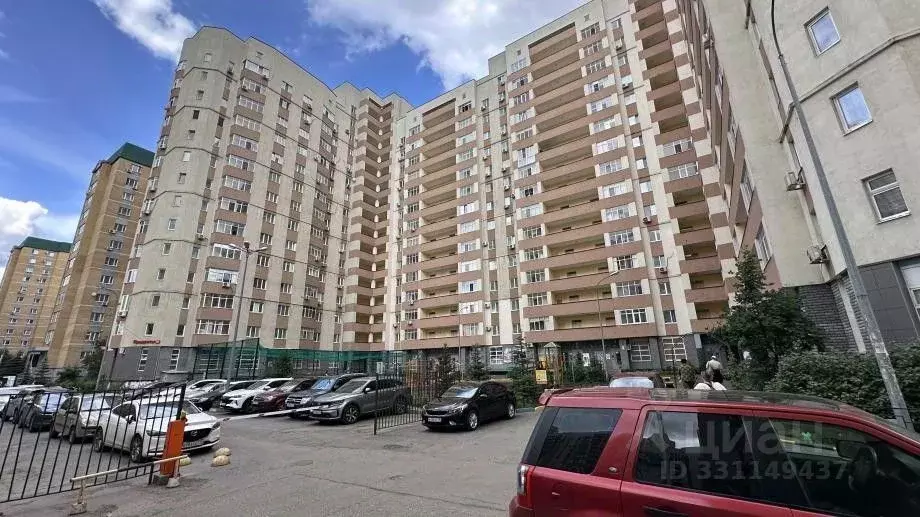 3-к кв. Татарстан, Казань ул. Адоратского, 1а (98.0 м) - Фото 1