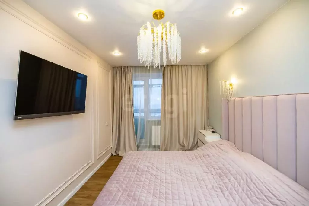 3-к кв. Ханты-Мансийский АО, Сургут ул. Восход, 1 (71.2 м) - Фото 1