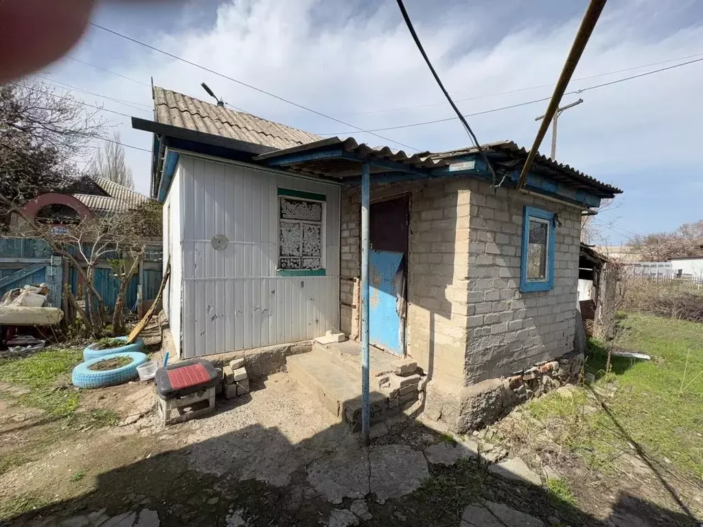 Дом в Ростовская область, Белая Калитва Краснопартизанская ул. (57 м) - Фото 0