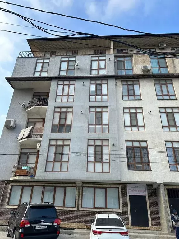 1-к. квартира, 60 м, 1/5 эт. - Фото 0