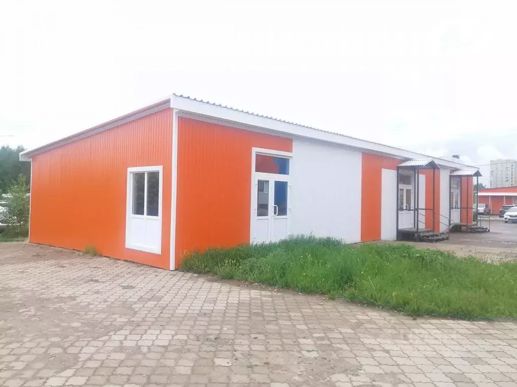 Торговая площадь в Коми, Сыктывкар ул. Морозова, 202/2 (140 м) - Фото 0