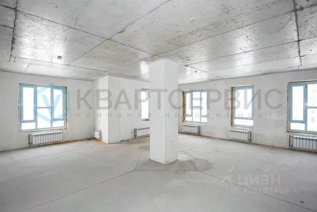 2-к кв. Омская область, Омск просп. Королева, 7 (71.3 м) - Фото 1