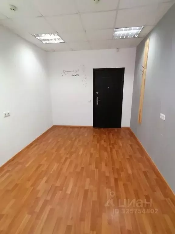 Офис в Коми, Сыктывкар ул. Морозова, 3 (13 м) - Фото 2