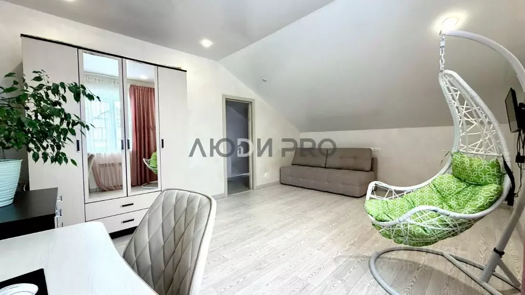 Таунхаус в Саратовская область, Саратов проезд 3-й Вешний, 18А (100 м) - Фото 2