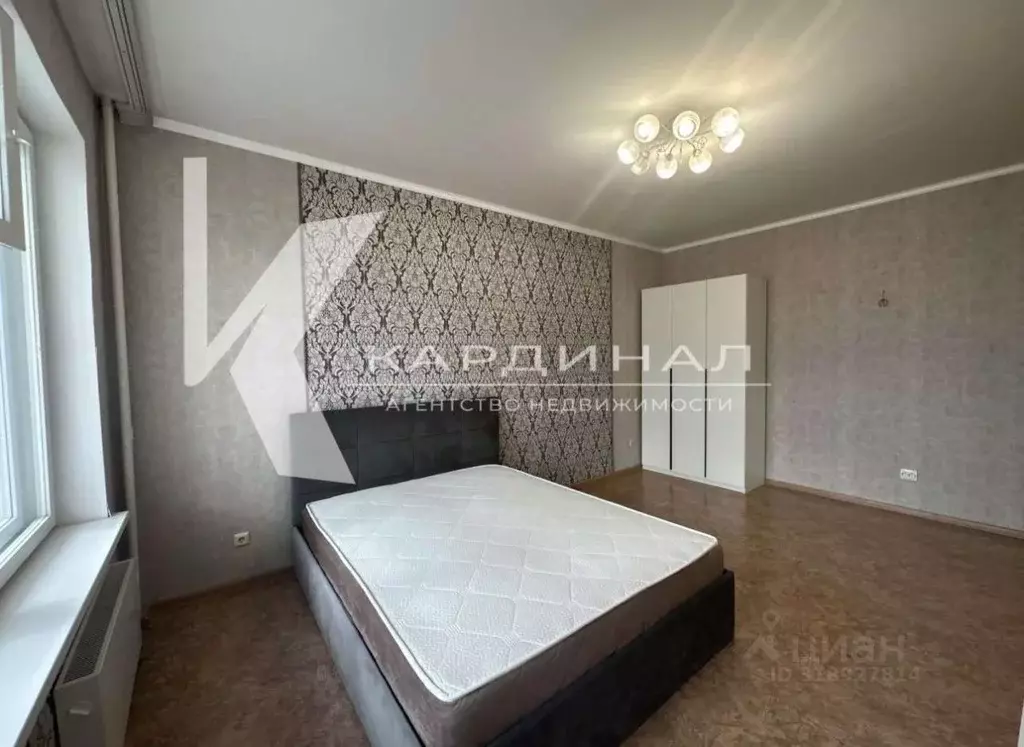 2-к кв. Белгородская область, Старый Оскол Степной мкр, 6 (62.0 м) - Фото 0