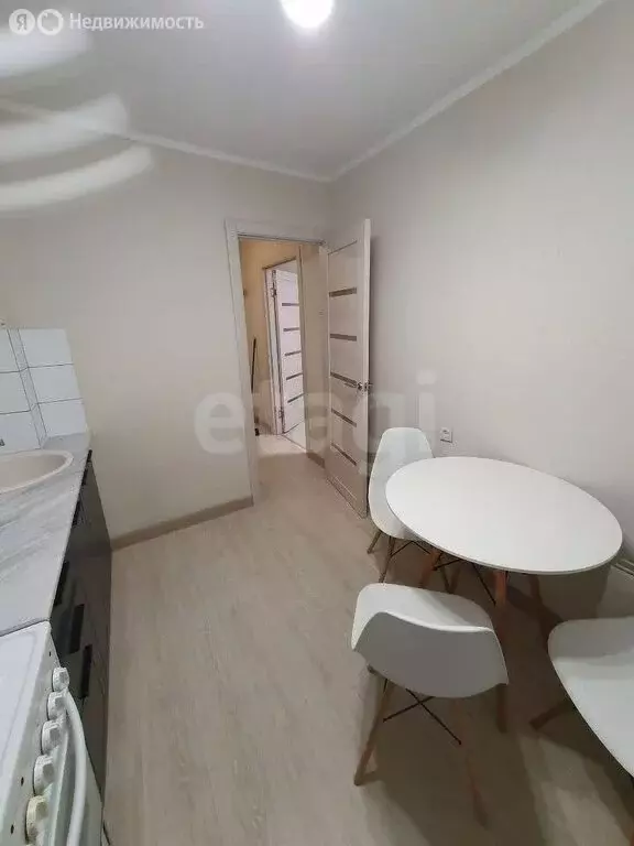 2-комнатная квартира: Томск, улица Лебедева, 76/1 (48.7 м) - Фото 2