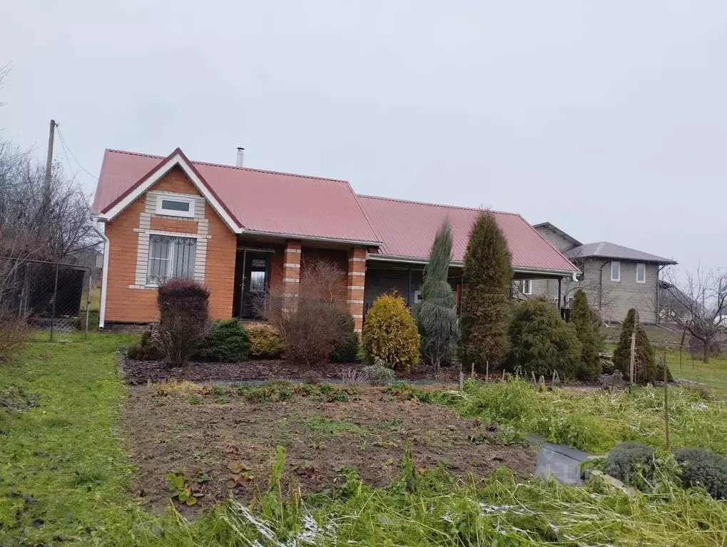 Дом в Чувашия, Чебоксарский муниципальный округ, д. Большие Карачуры  ... - Фото 1