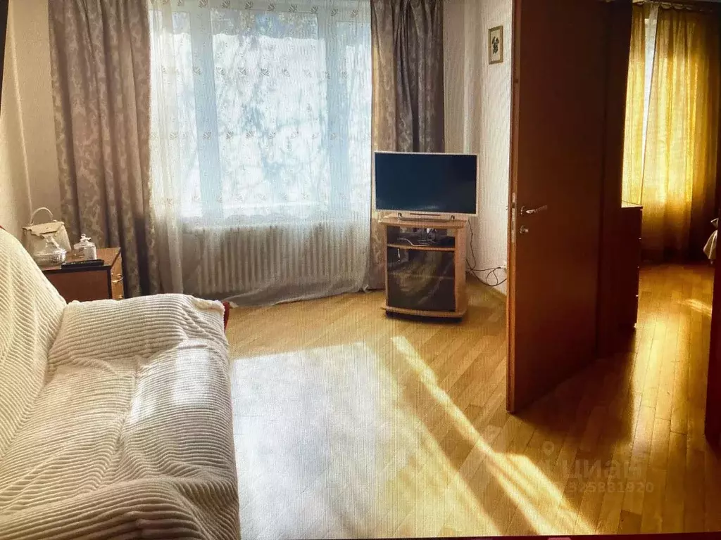 4-к кв. Москва ул. Архитектора Власова, 45 (62.6 м) - Фото 1