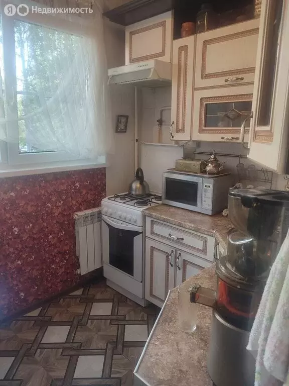 3-комнатная квартира: Санкт-Петербург, улица Ушинского, 25к1 (59.6 м) - Фото 0