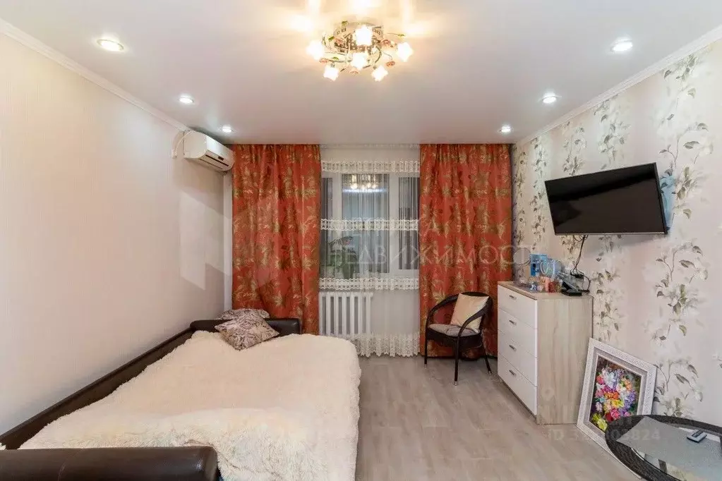 2-к кв. Тюменская область, Тюмень Новосибирская ул., 129 (62.0 м) - Фото 1