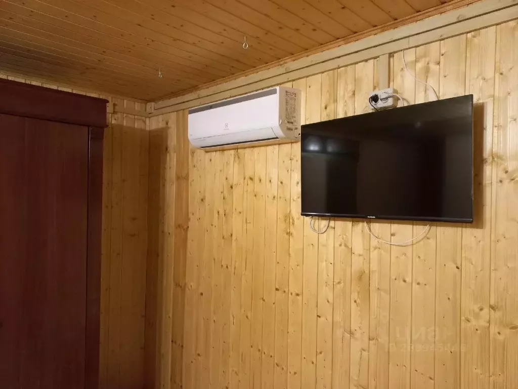 Комната Липецкая область, Елец ул. Черокманова, 8К (15.0 м) - Фото 1